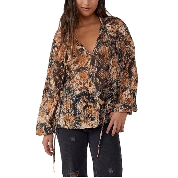 NWT FREE PEOPLE Out For The Night Blouse in Snake Combo Size L - Picture 7 of 15